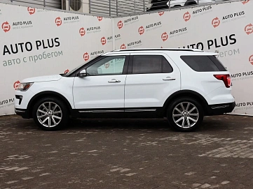 Ford Explorer, 2018г, полный привод, автомат