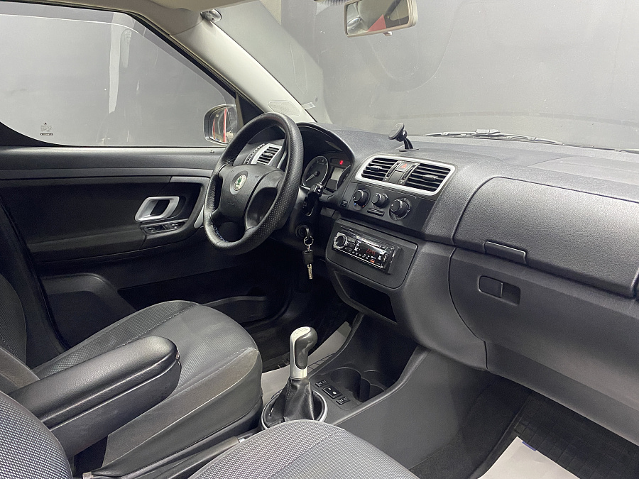 Skoda Roomster, 2007г., передний привод, механика