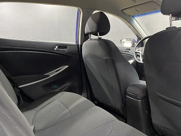 Hyundai Solaris, 2011г, передний привод, автомат