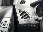 Hyundai ix35, 2014г., передний привод, автомат