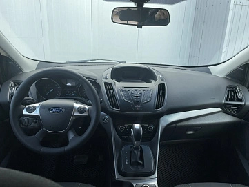 Ford Kuga, 2014г, передний привод, автомат