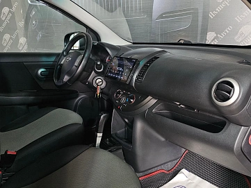 Nissan Note, 2010г, передний привод, автомат