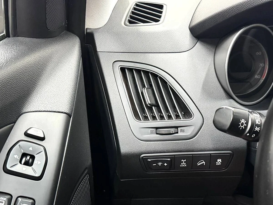 Hyundai ix35, 2014г., передний привод, автомат