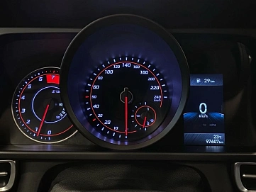 Hyundai Elantra, 2021г, передний привод, автомат
