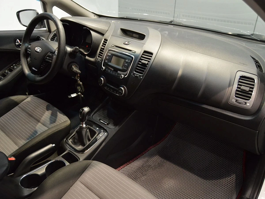 Kia Cerato, 2017г., передний привод, механика