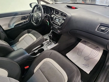 Kia Ceed, 2013г, передний привод, автомат