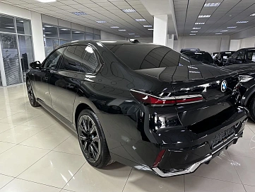 BMW , 2023г., полный привод, автомат