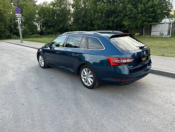 Skoda Superb, 2017г, передний привод, робот