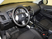 Mitsubishi , 2012г., передний привод, механика