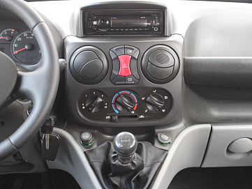 Fiat Doblo, 2012г, передний привод, механика