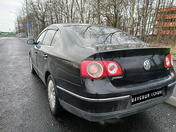 Volkswagen Passat, 2010г, передний привод, робот