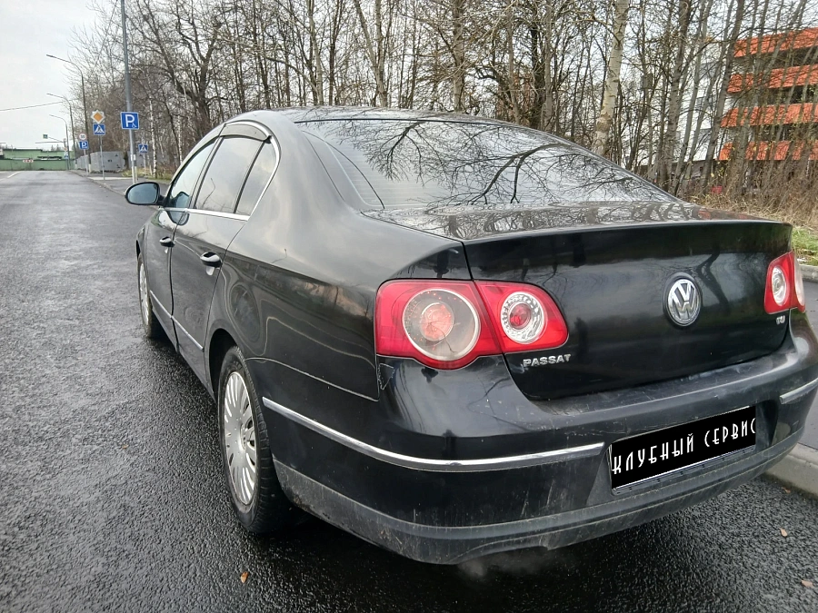 Volkswagen Passat, 2010г., передний привод, робот