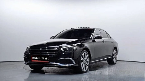 Mercedes-Benz E-Класс, 2022г, полный привод, автомат