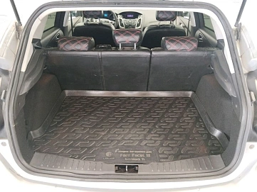 Ford Focus, 2011г., передний привод, механика