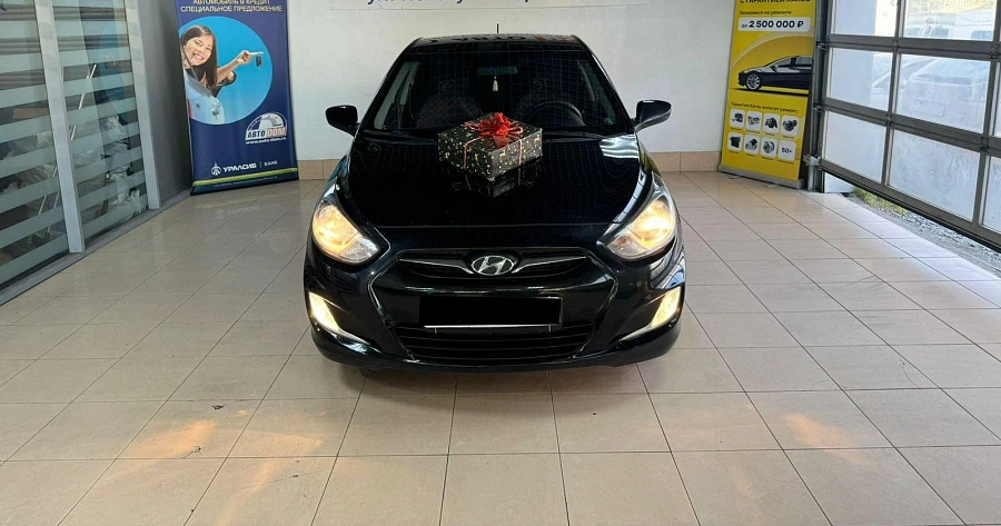 Hyundai Solaris, 2012г., передний привод, механика