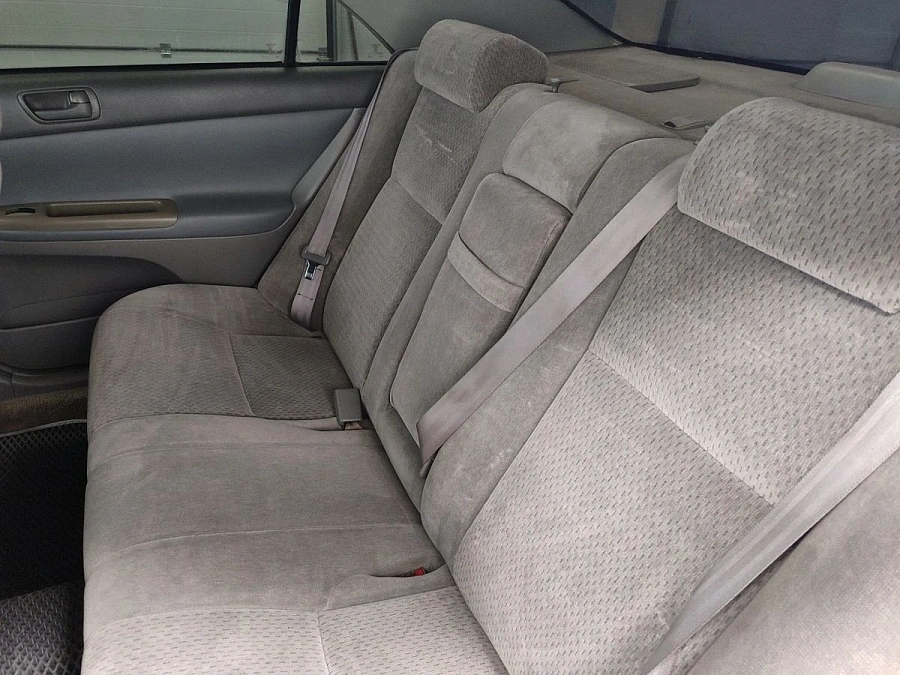 Toyota Camry, 2001г., передний привод, автомат