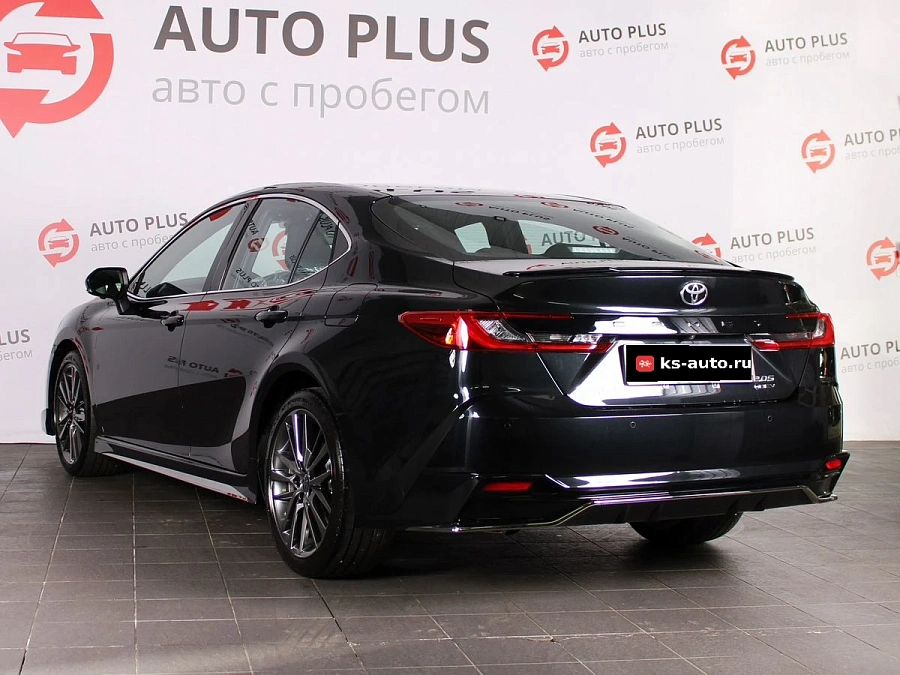 Toyota Camry, 2026г., передний привод, вариатор