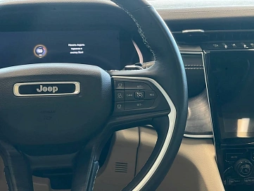 Jeep Grand Cherokee, 2022г, полный привод, автомат