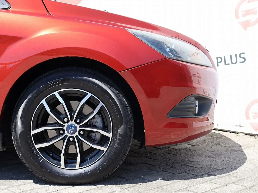 Ford Focus, 2010г., передний привод, автомат