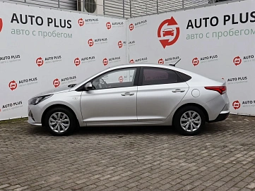 Hyundai Solaris, 2021г, передний привод, автомат