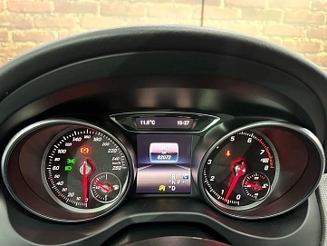 Mercedes-Benz , 2019г., полный привод, робот