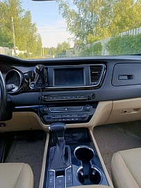 Kia Carnival, 2018г, передний привод, автомат