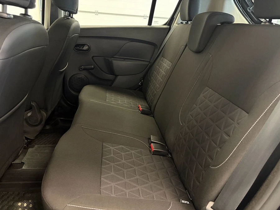 Renault Sandero, 2017г., передний привод, автомат