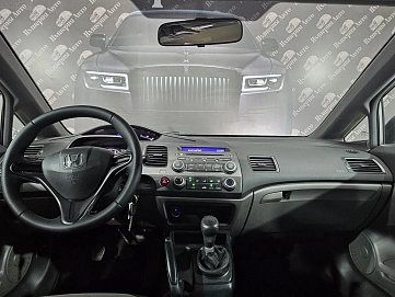 Honda Civic, 2008г, передний привод, механика