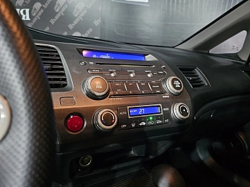 Honda Civic, 2009г, передний привод, автомат
