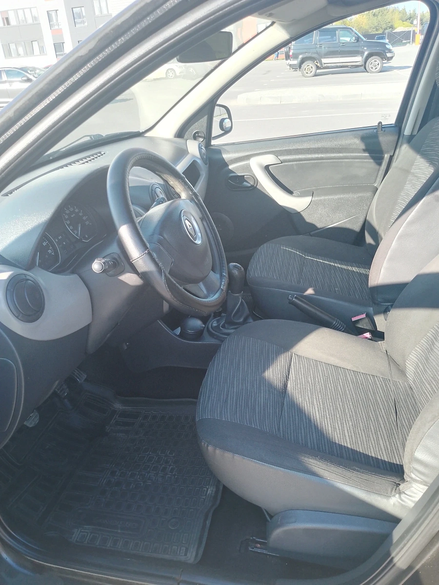Renault Sandero, 2011г., передний привод, механика