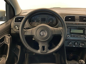 Volkswagen Polo, 2011г, передний привод, механика