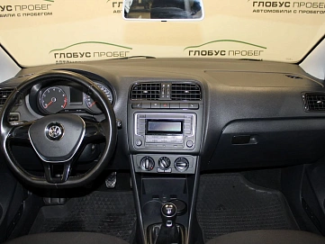Volkswagen Polo, 2018г, передний привод, механика