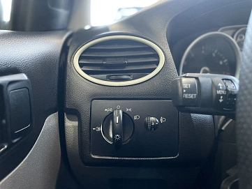 Ford Focus, 2010г, передний привод, механика