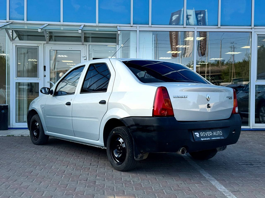 Renault Logan, 2007г., передний привод, механика