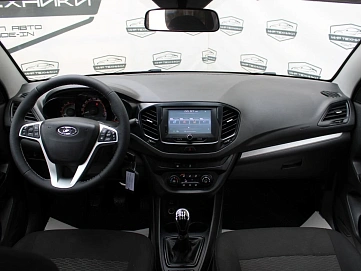Lada (ВАЗ) Vesta, 2020г, передний привод, механика