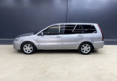 Mitsubishi Lancer, 2006г, передний привод, механика