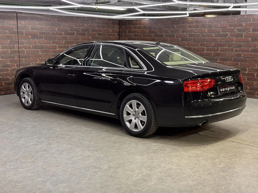 Audi A8, 2011г., полный привод, автомат
