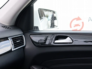 Mercedes-Benz M-Класс, 2013г, полный привод, автомат