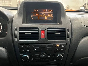 Nissan Almera, 2006г, передний привод, механика