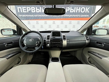 Toyota Prius, 2006г, передний привод, автомат