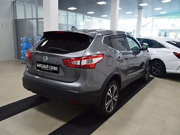 Nissan Qashqai, 2018г, передний привод, вариатор