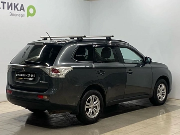 Mitsubishi Outlander, 2013г, полный привод, вариатор