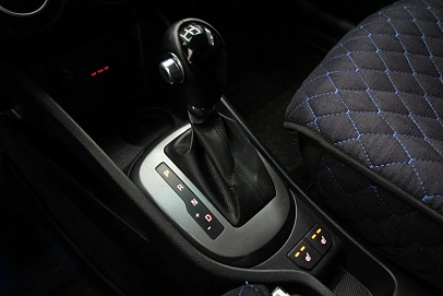 Kia Rio, 2014г, передний привод, автомат