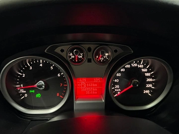 Ford Focus, 2008г, передний привод, механика