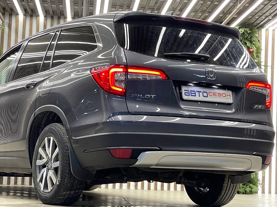 Honda Pilot, 2018г., передний привод, автомат