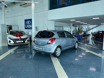 Opel Corsa, 2008г, передний привод, автомат