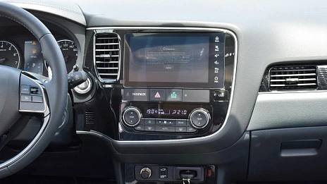 Mitsubishi Outlander, 2022г, полный привод, вариатор