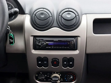 Renault Sandero, 2011г, передний привод, механика