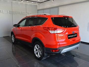 Ford Kuga, 2014г, передний привод, автомат