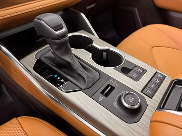 Toyota Highlander, 2025г, полный привод, автомат